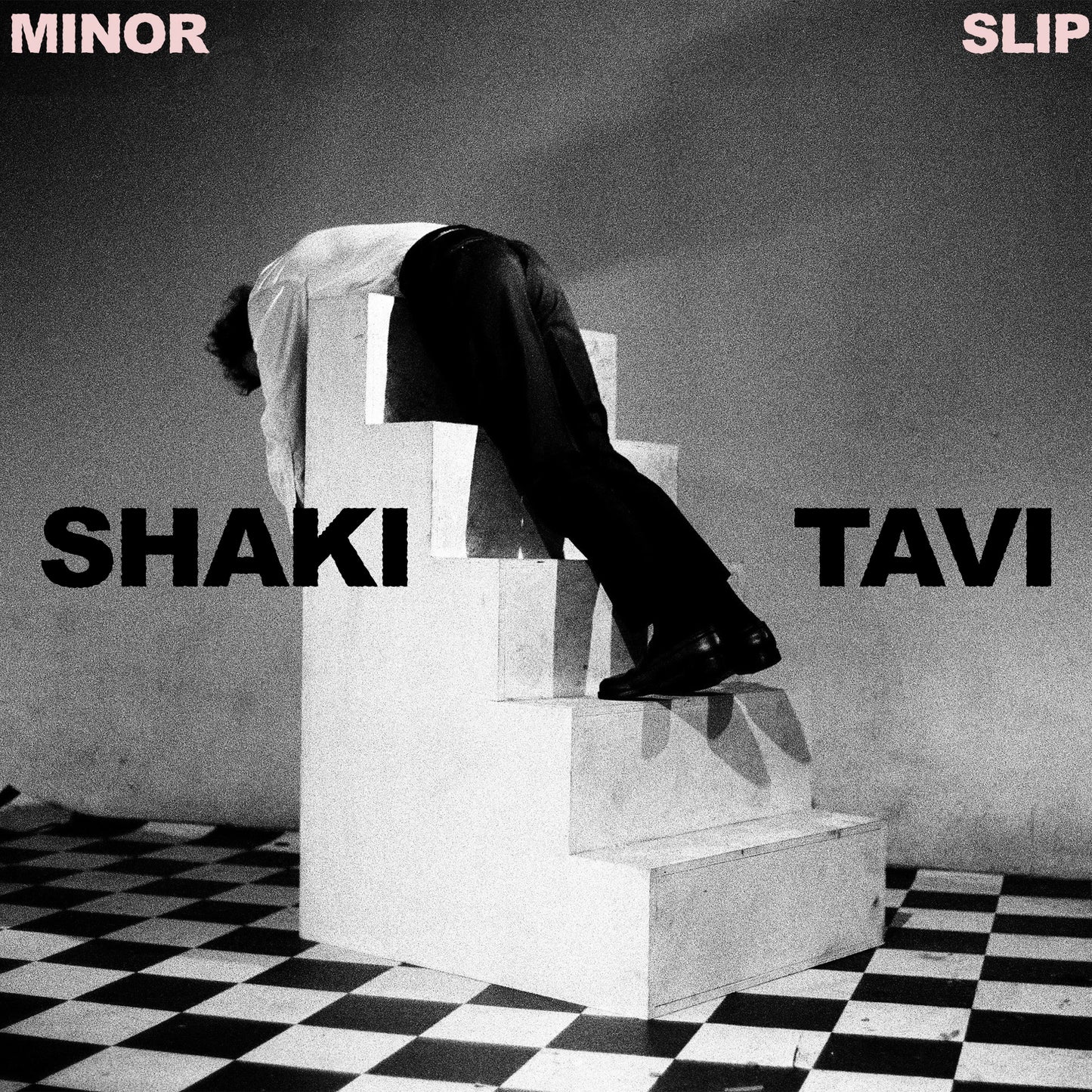 Shaki Tavi 'Minor Slip'