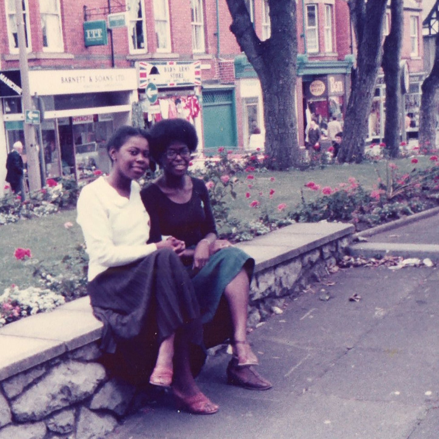 Big Joanie 'Sistahs'